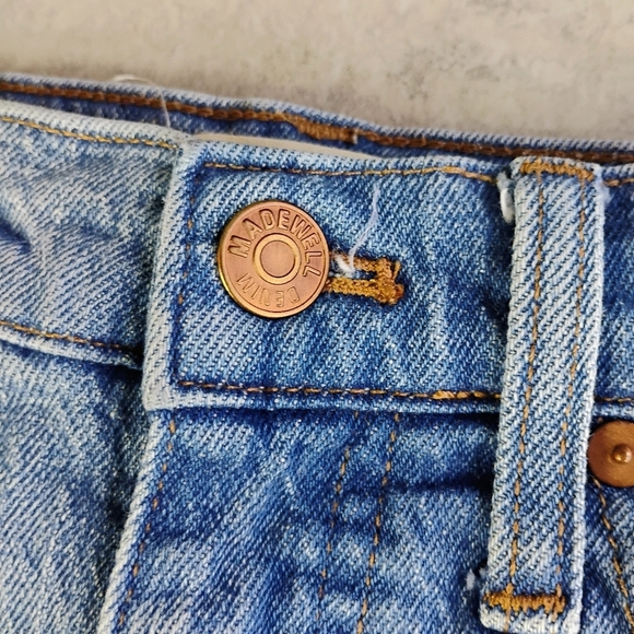 Madewell High Rise Denim Shorts Blue Distressed Hem Medium Wash Size 25 - Picture 3 of 13